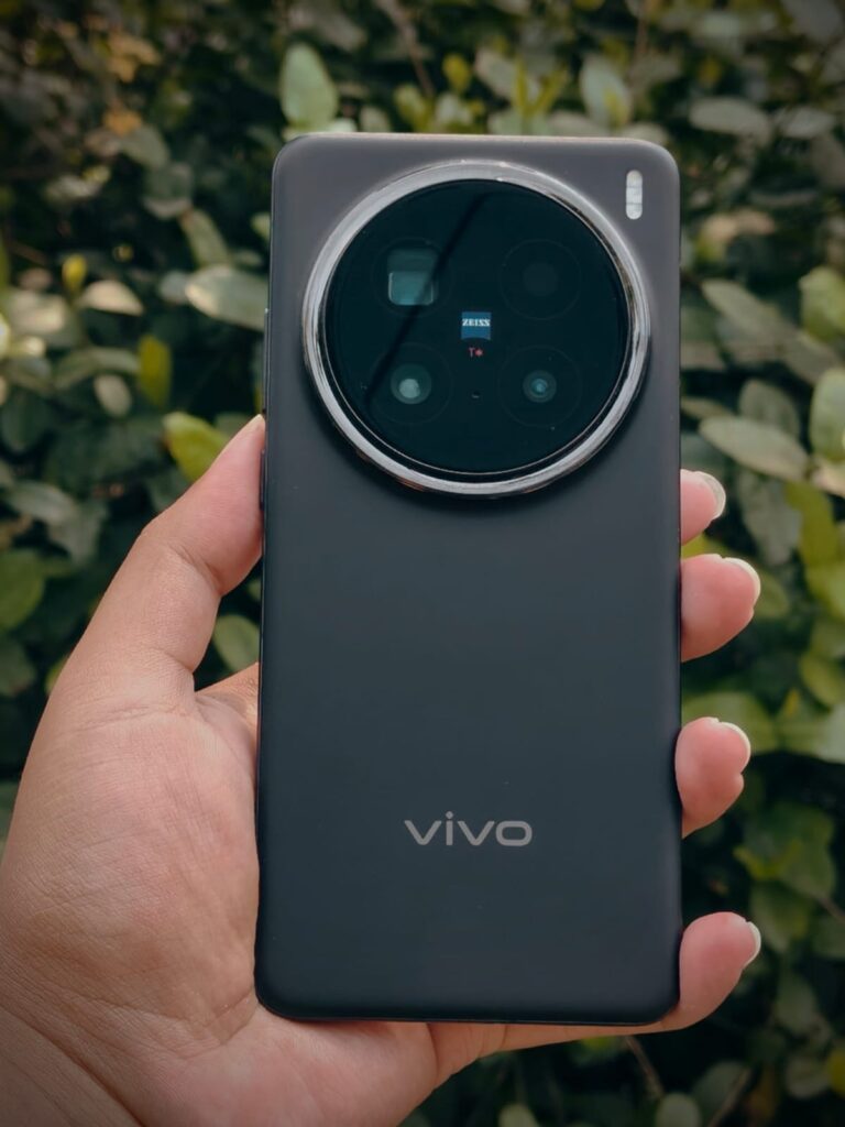 Vivo X200 FE