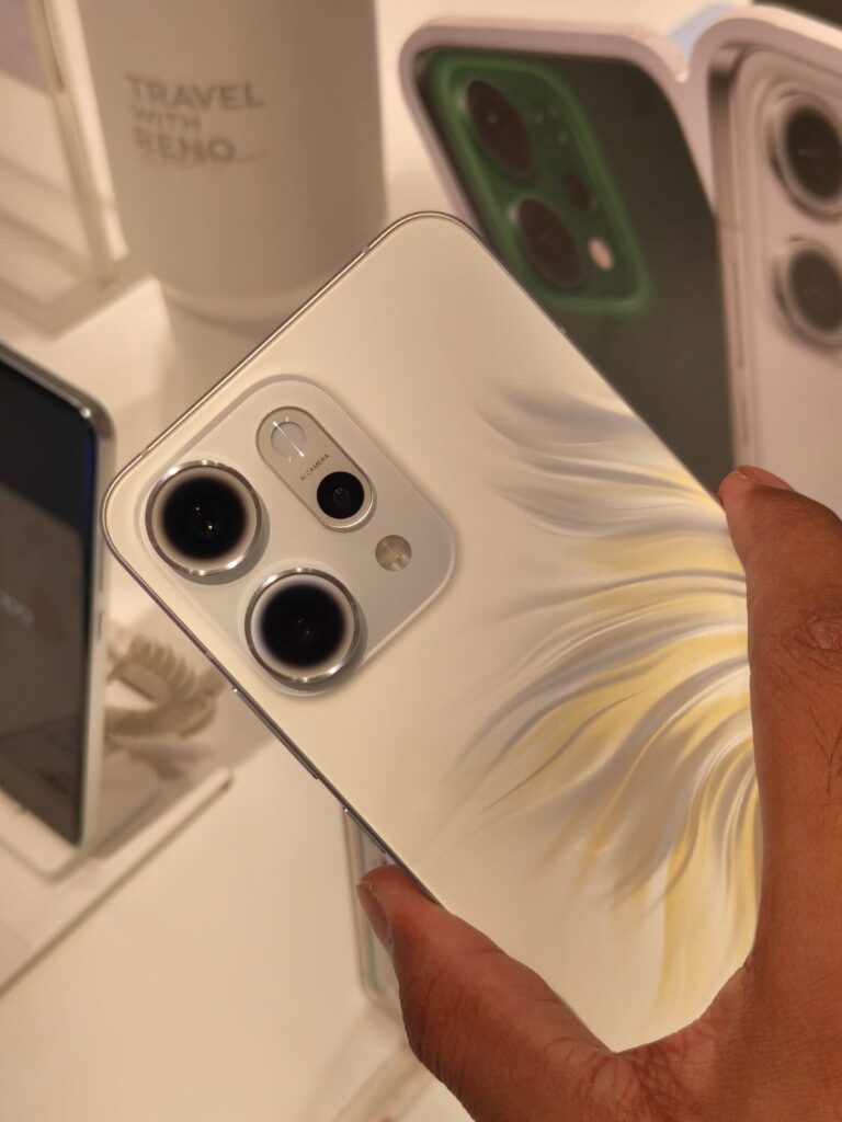 Details on the OPPO Reno 14 Pro 5G phone's features